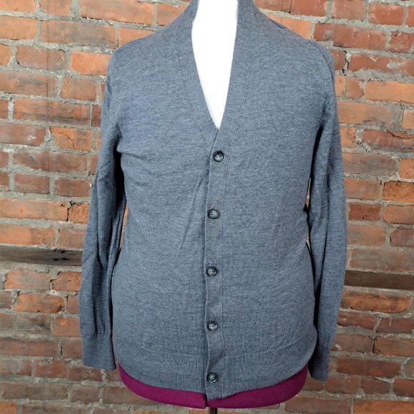 Banana Republic | Sweaters | Banana Republic Mens Cardigan Sweater Merino  Wool Buttons Zipper Front Gray L | Poshmark